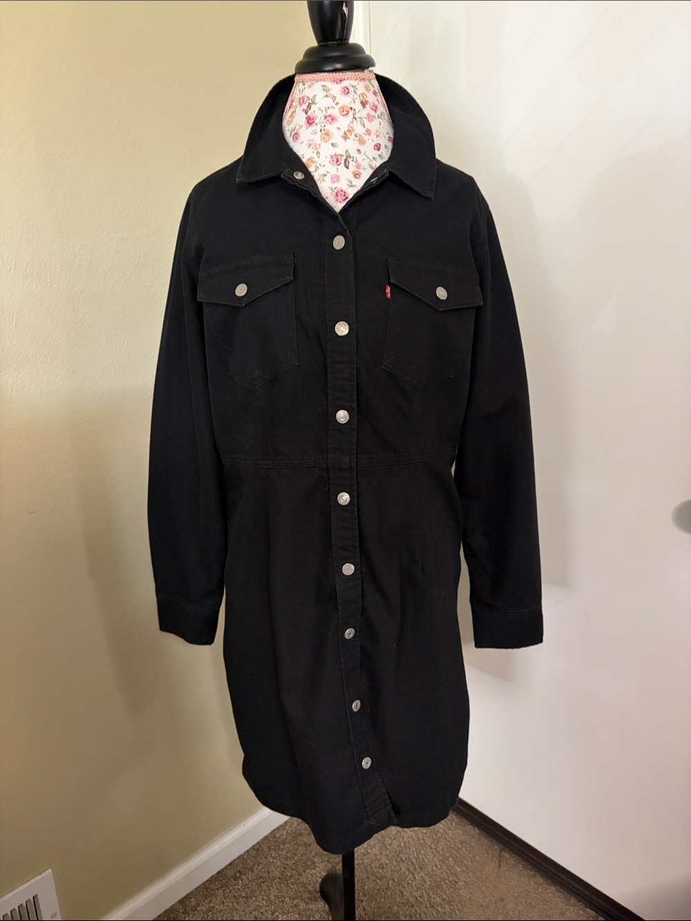 NWT Levi’s Button Up Dress